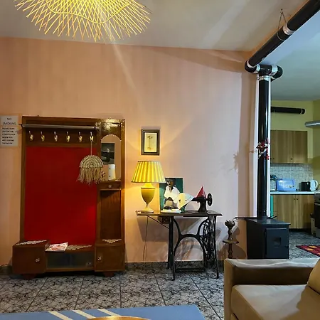 Appartement Innerbloom Private House Tirana