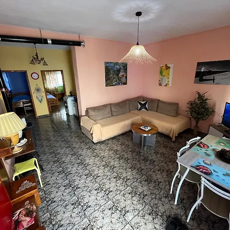 Innerbloom Private House